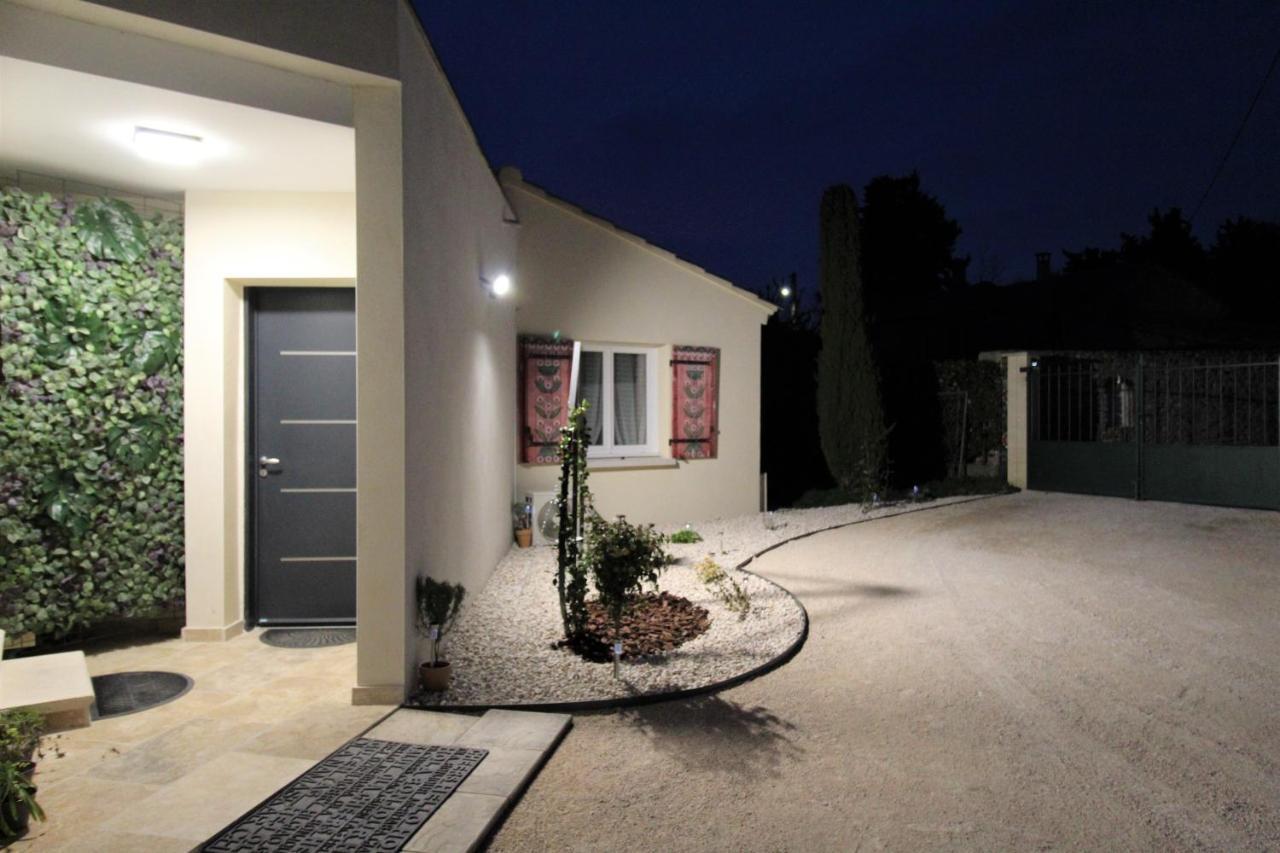 Ferienwohnung Les Bastidons De L'Isle - Le Saumane - 3 Etoiles Exterior foto