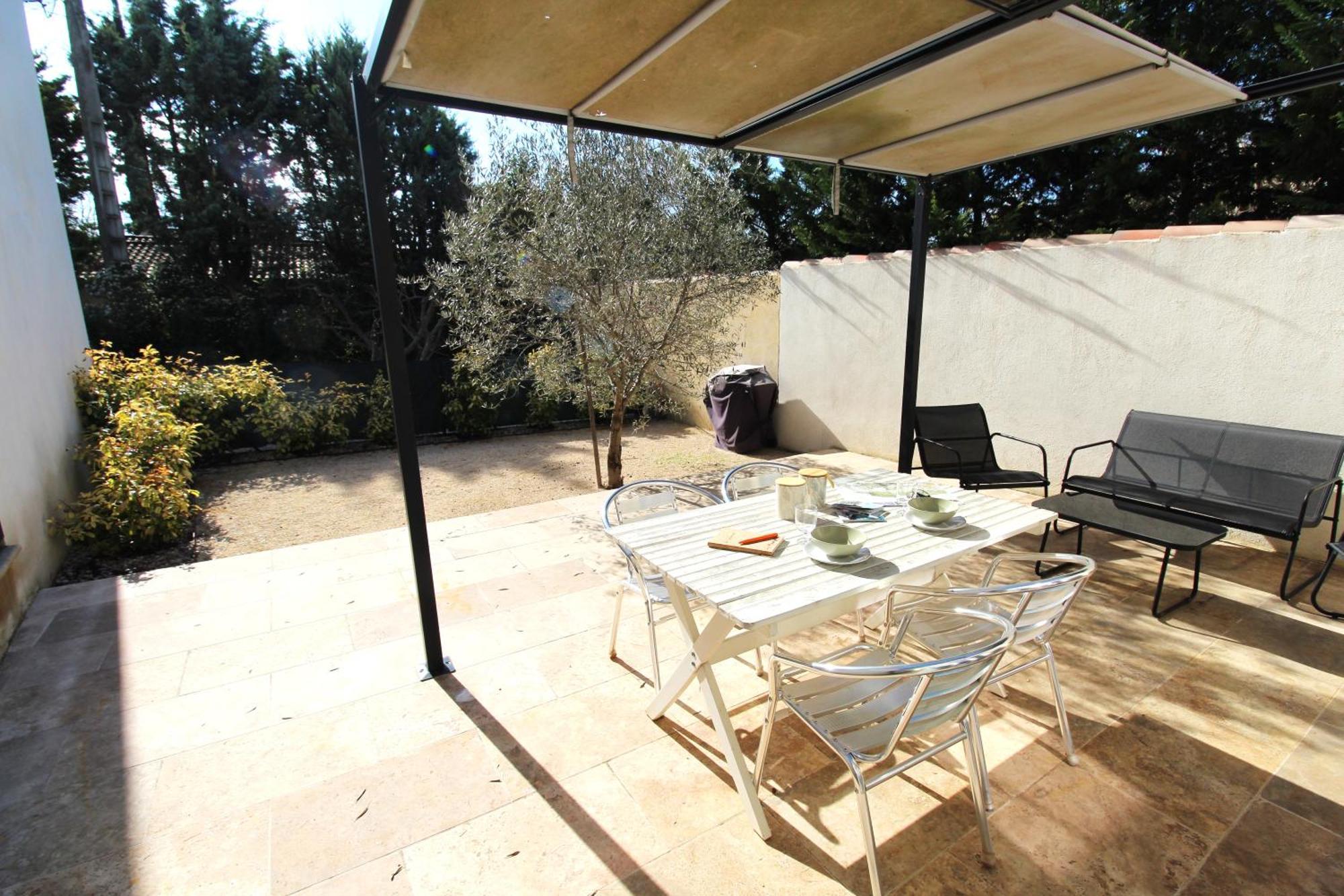 Ferienwohnung Les Bastidons De L'Isle - Le Saumane - 3 Etoiles Exterior foto